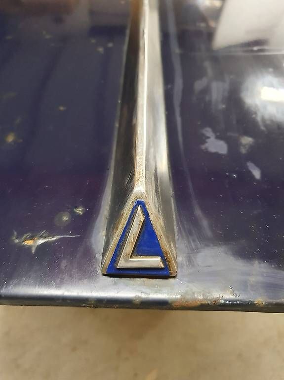 Tutti pezzi di ricambio auto: Motorhaube Lancia Flavia – Usato da Bern venduto da Spider014 1