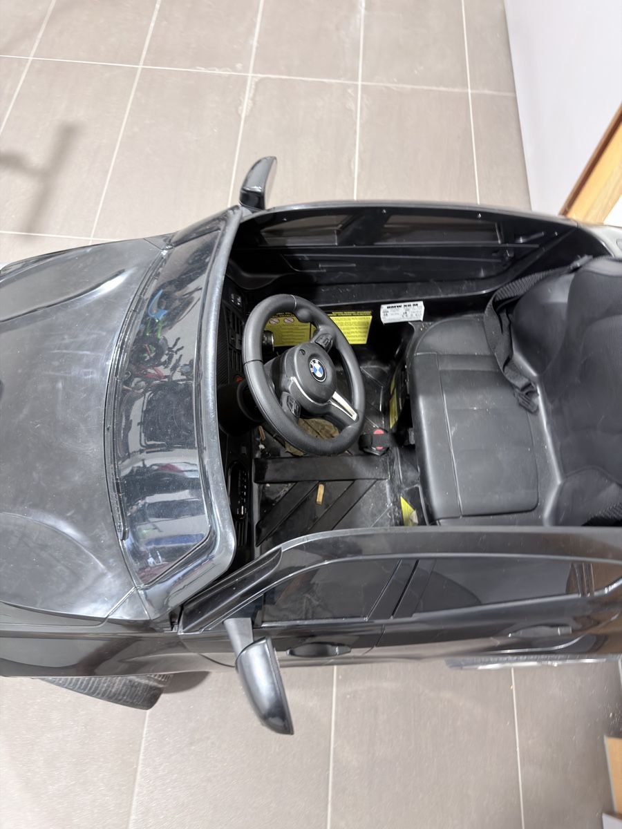 Jouets: Kinder Elektro Auto BMW X6M – D'occasion à Glis par lm2612 1