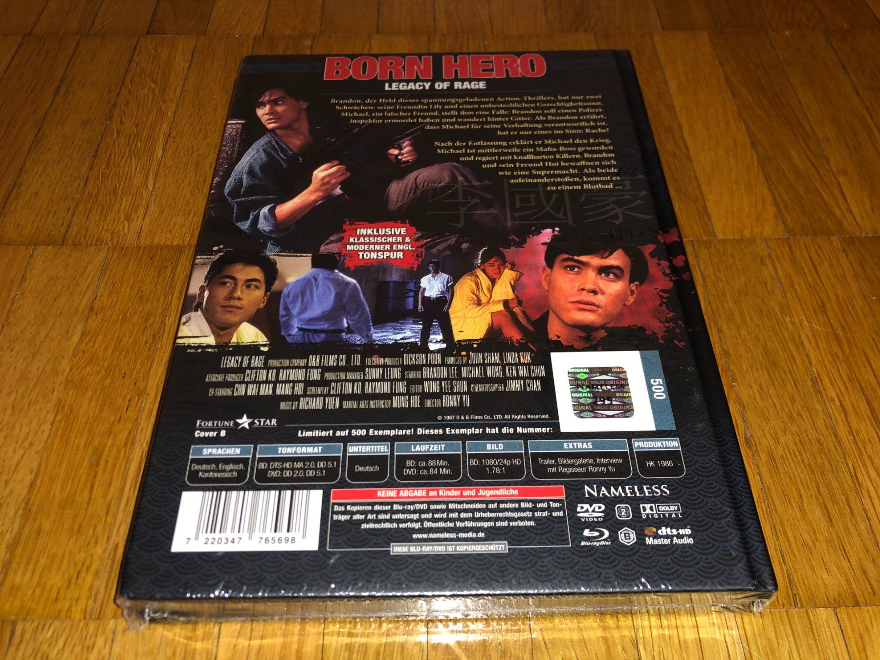 Tutti i DVDs: Born Hero - MEDIABOOK - B - UNCUT – Nuovo e nell'imballaggio originale da Basel venduto da havsok 1
