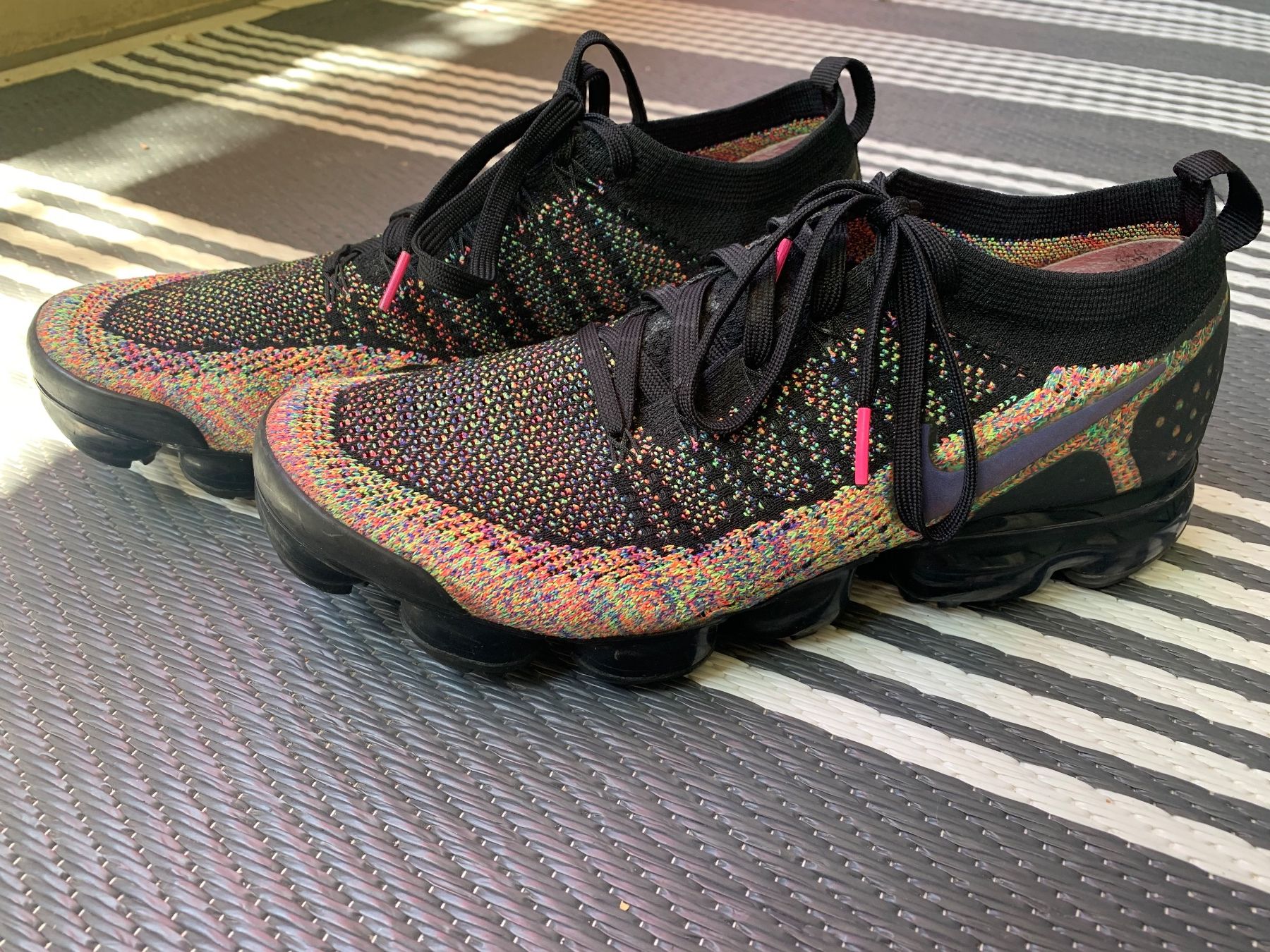 Nike Scarpe da uomo: Nike Air VaporMax 2 Black Multi-Color – Usato da Eglisau venduto da kil_p7bh 7