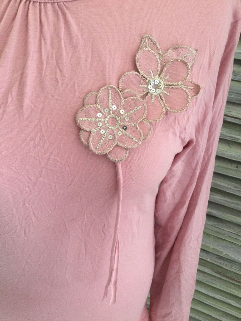 Top: Sweat rose fleurs & sequins INSIDE – Nuovo (secondo la descrizione) da Agiez venduto da chouchanelle 1