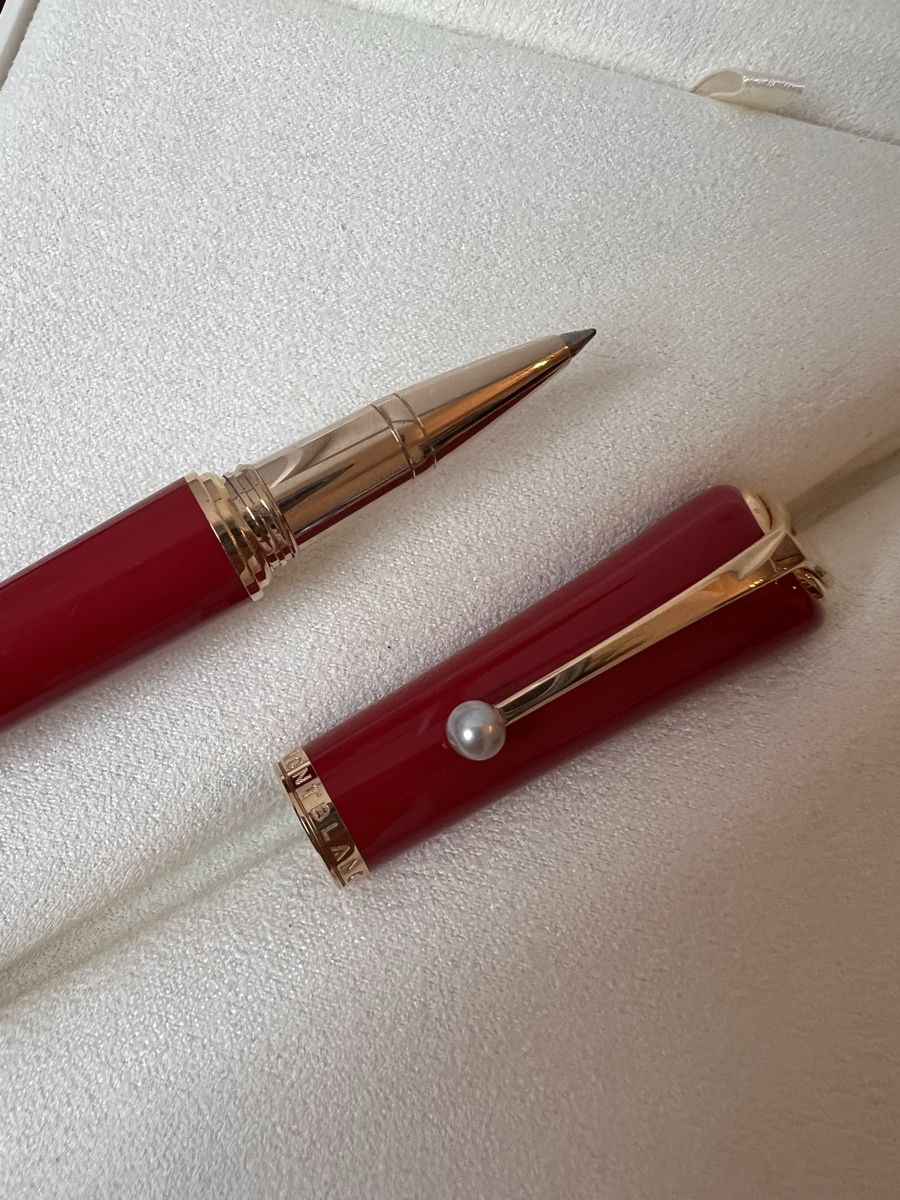 Montblanc Penna & Evidenziatori: MONTBLANC Muses Marilyn Monroe Rollerball in rot – Usato da Zürich venduto da car_x52z 4