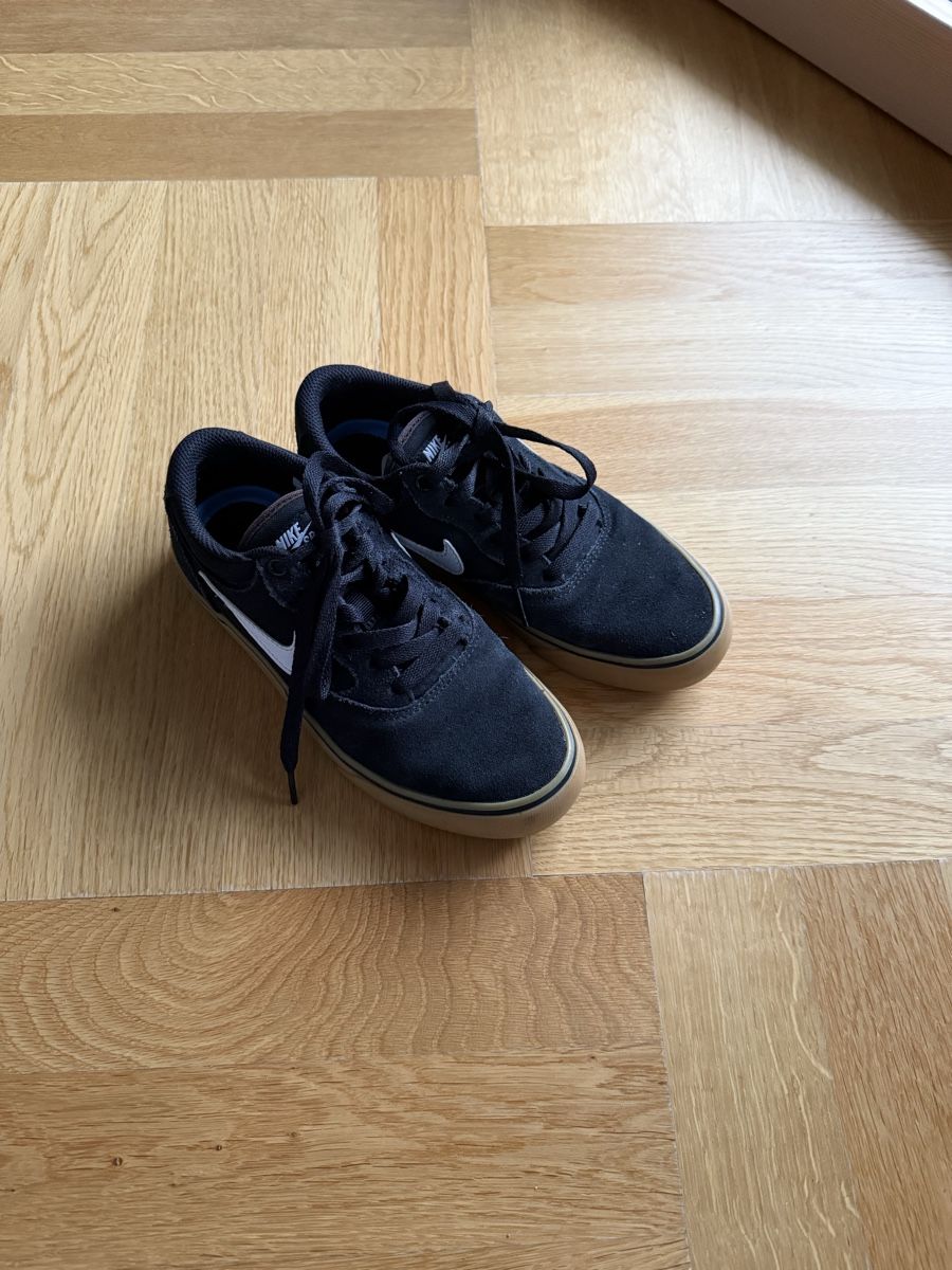 Nike Scarpe da uomo: Nike SB chron 2 – Usato da Lausanne venduto da aly_b2bf 4