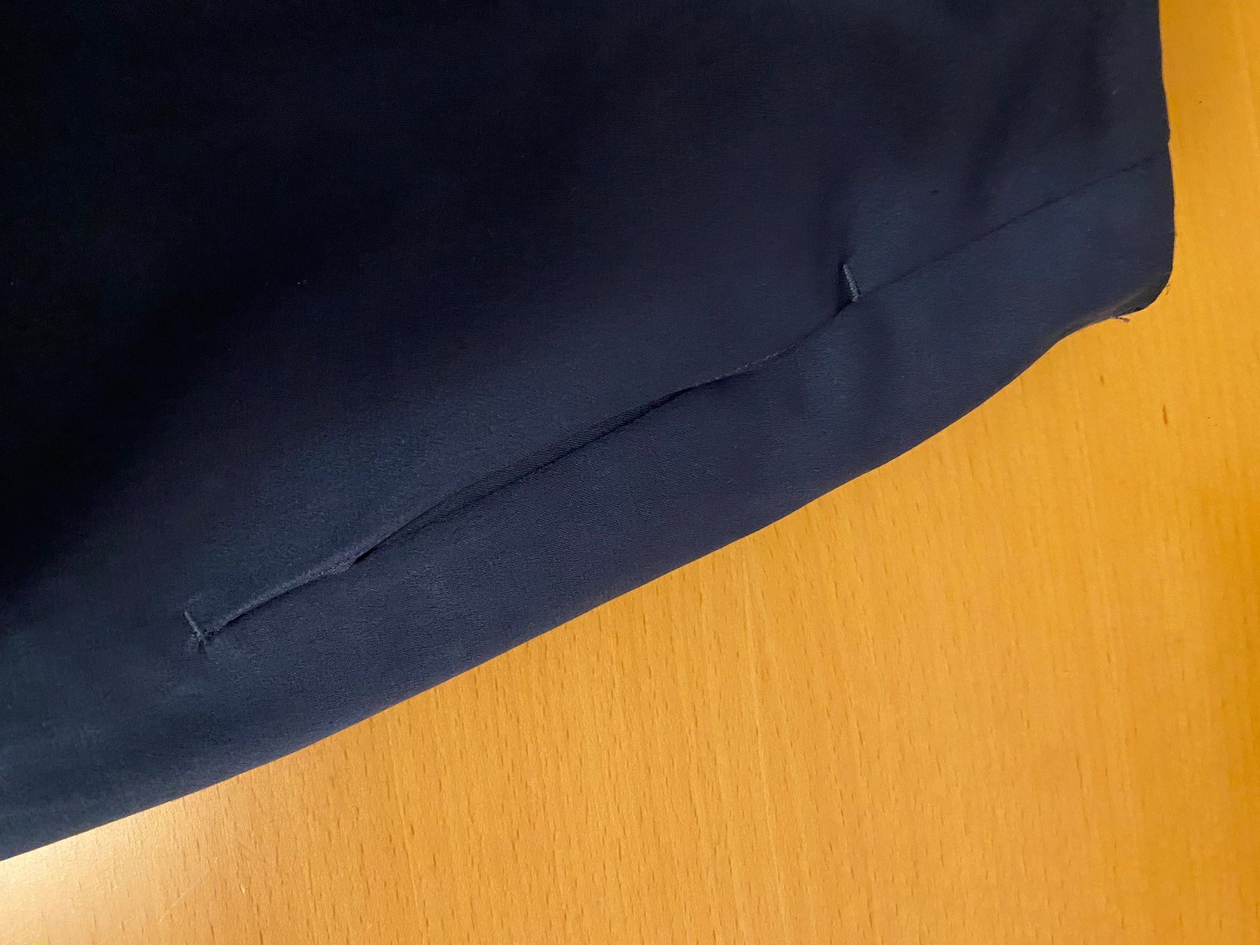 Max Mara Gonne: Blauer MaxMara Rock – Usato da Zürich venduto da happycastle 4