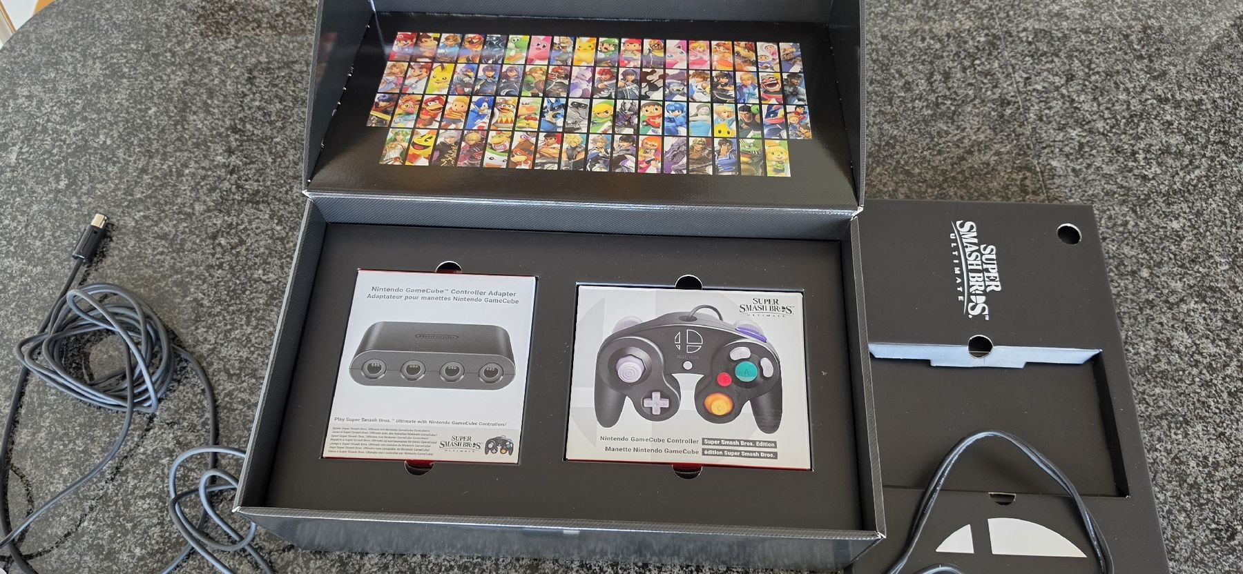 Câbles: Super Smash Bros Ultimate Limited Edition Box mit Controller – D'occasion à Aarau Rohr par Shad 1