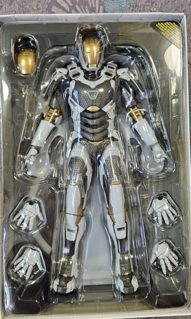 Hot Toys Figuren: Hot Toys iron Man Starboost MMS 214 – Gebraucht aus Humlikon von Mustang025 2