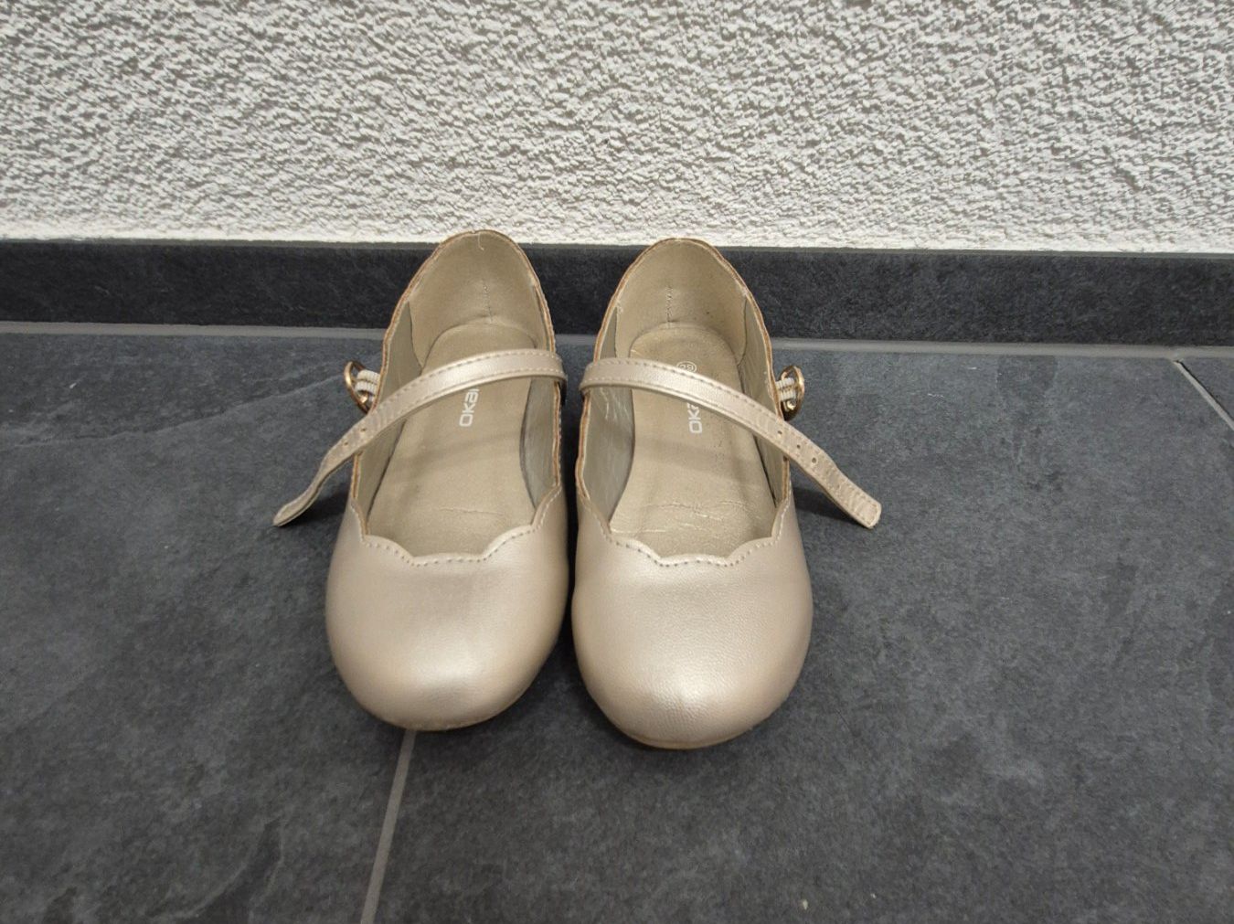 Schuhe für Mädchen: Ballerinas von Okaidi, Gr.29 – Gebraucht aus Basel von Misoppe