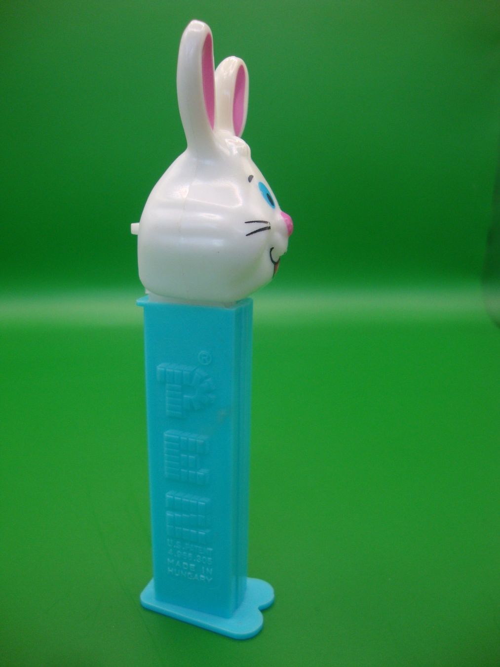 Pez Statuette: PEZ HASE 1998 PEZ – Usato da Basel venduto da pink2010 1