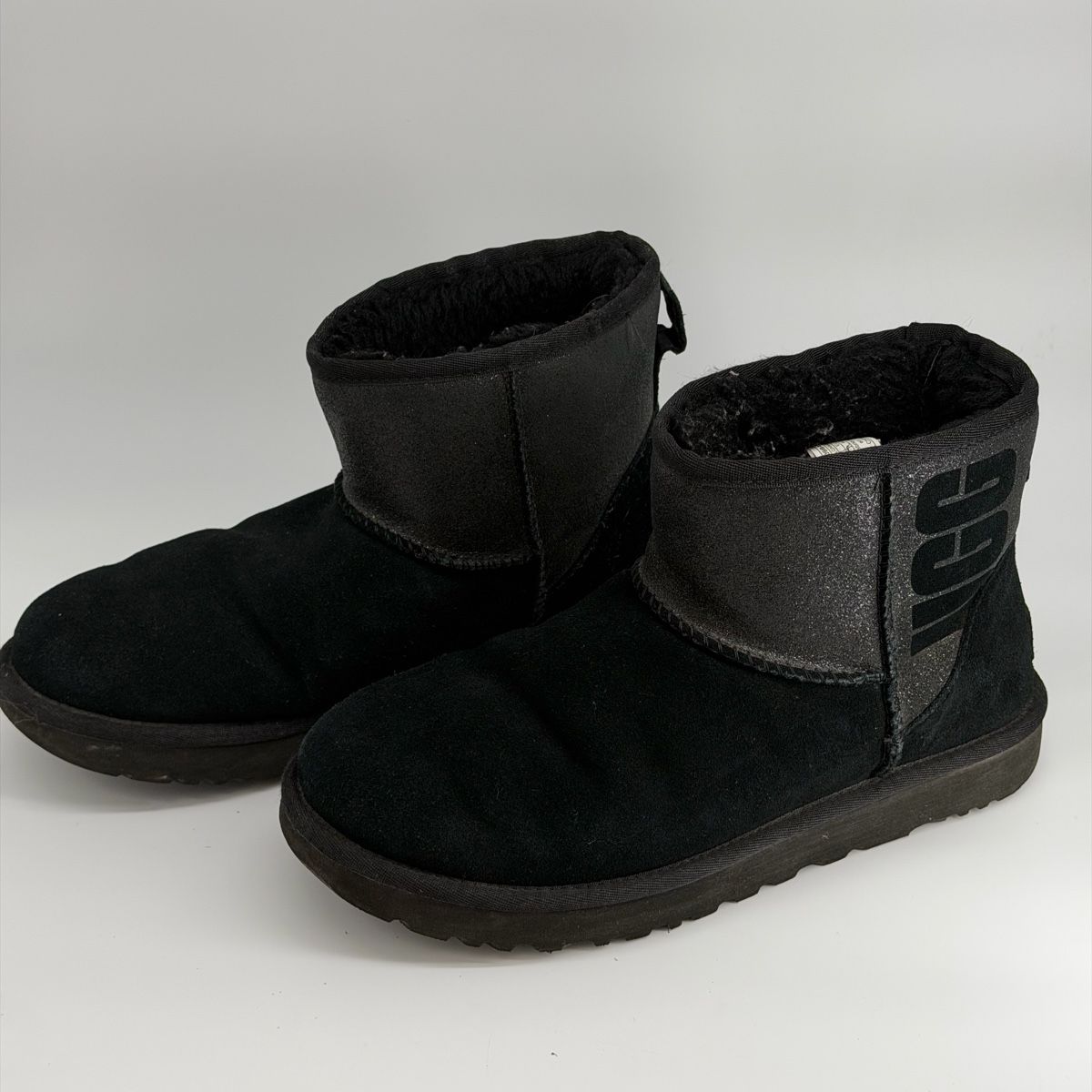 Ugg Scarpe da donna: Bottines UGG Noires, Taille 40 - – Usato da Vessy venduto da _Callidus_ 3