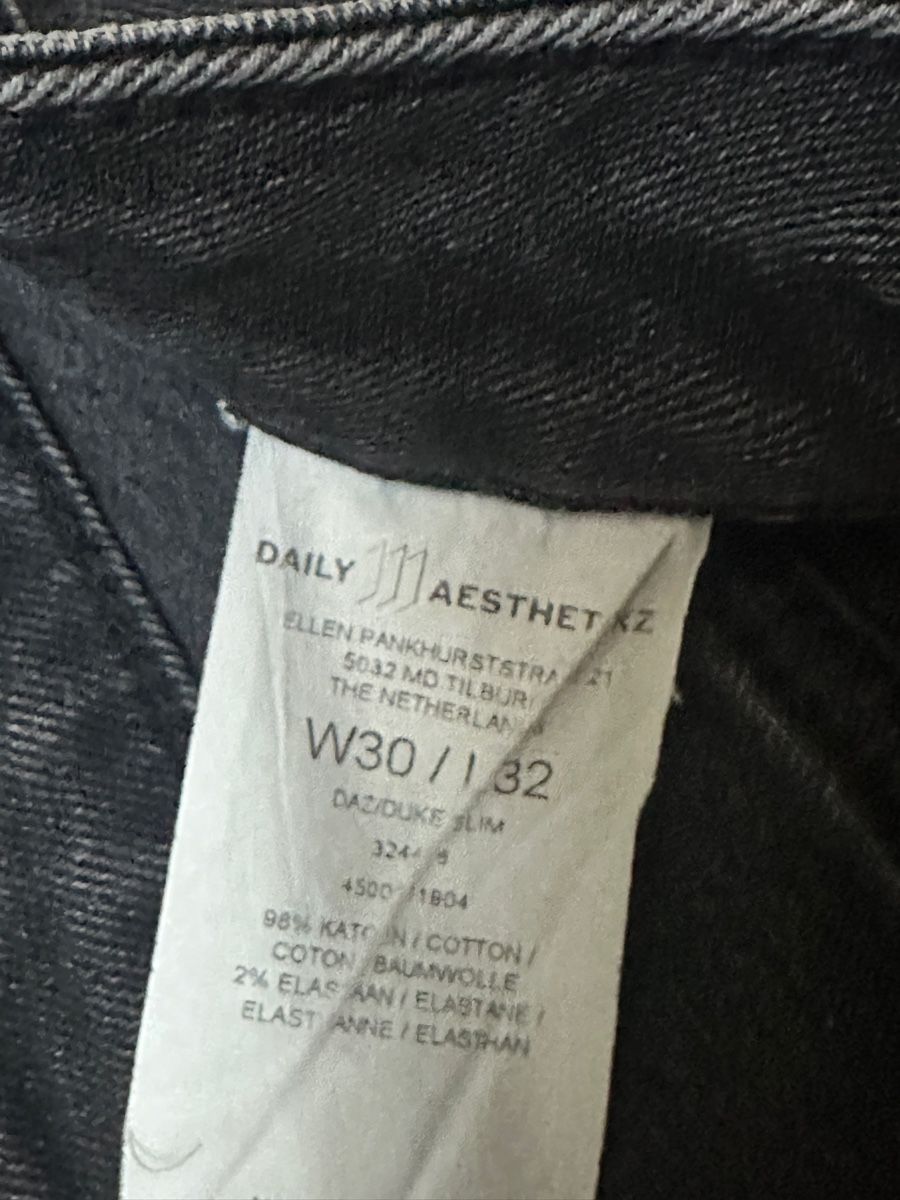 Jeans: zwei jeans 30/32 – Usato da Diepoldsau venduto da 5surfer 3