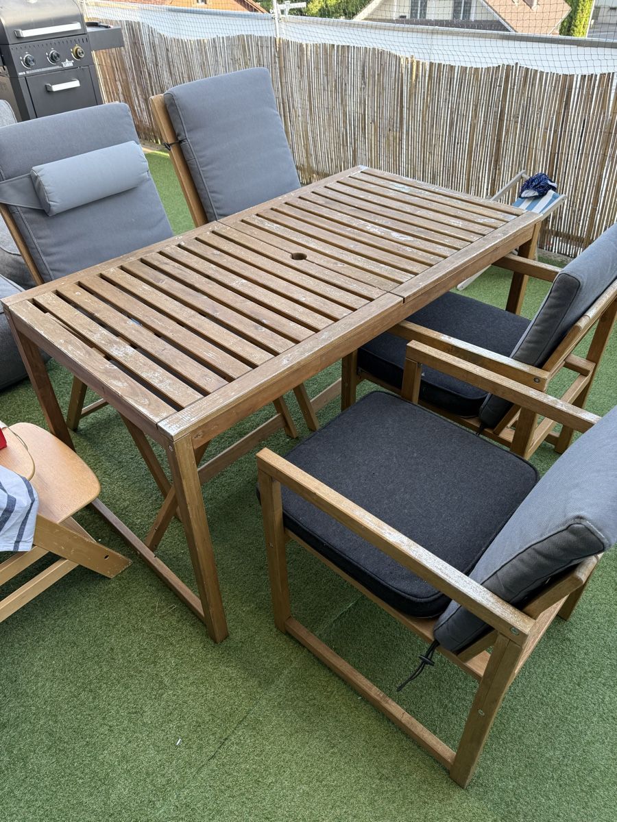 Ikea Set de table et chaises: Garden dining set – table + 4 chairs – D'occasion à Auw par ax2_9ndl
