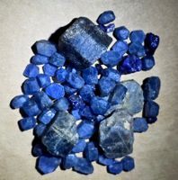 100,3 ct Saphirs bruts 63 pcs