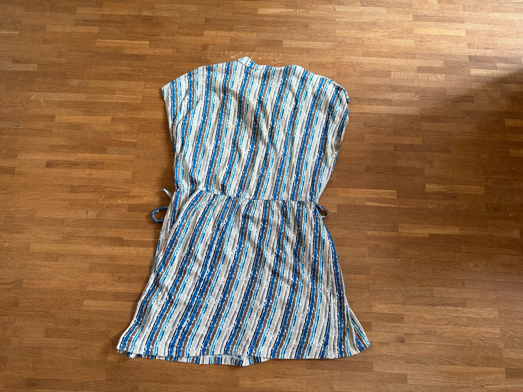 Kleider: Sommerkleid aus den 70s/80s – Gebraucht aus Winterthur von Bahareeba 2