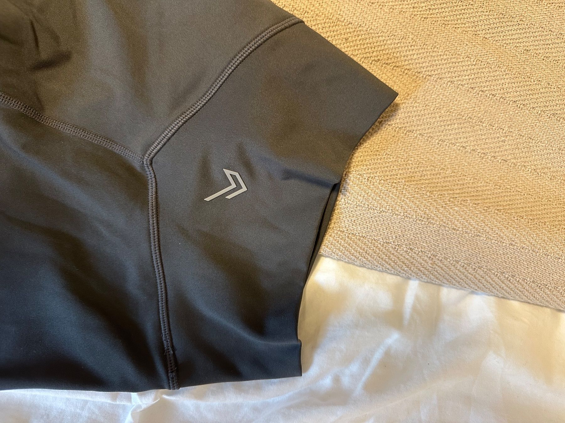 Oner Active Leggings: oner active shorts NEU Coal gr S – Nuovo e nell'imballaggio originale da Zürich venduto da fa282 1