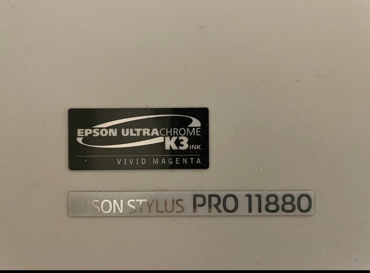 Epson Stampanti: EPSON STYLOS PRO 11880/Grossformatdrucker – Usato da Oberdorf SO venduto da Attorney_in_law 1