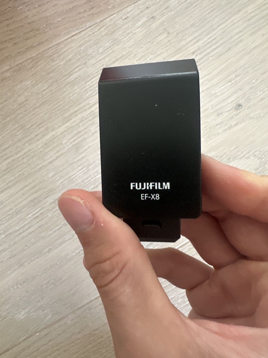 Fujifilm Flash: Fujifilm EF-X8 Blitzgeraet neuwertig – Nuovo (secondo la descrizione) da Fribourg venduto da wat_2cff 1