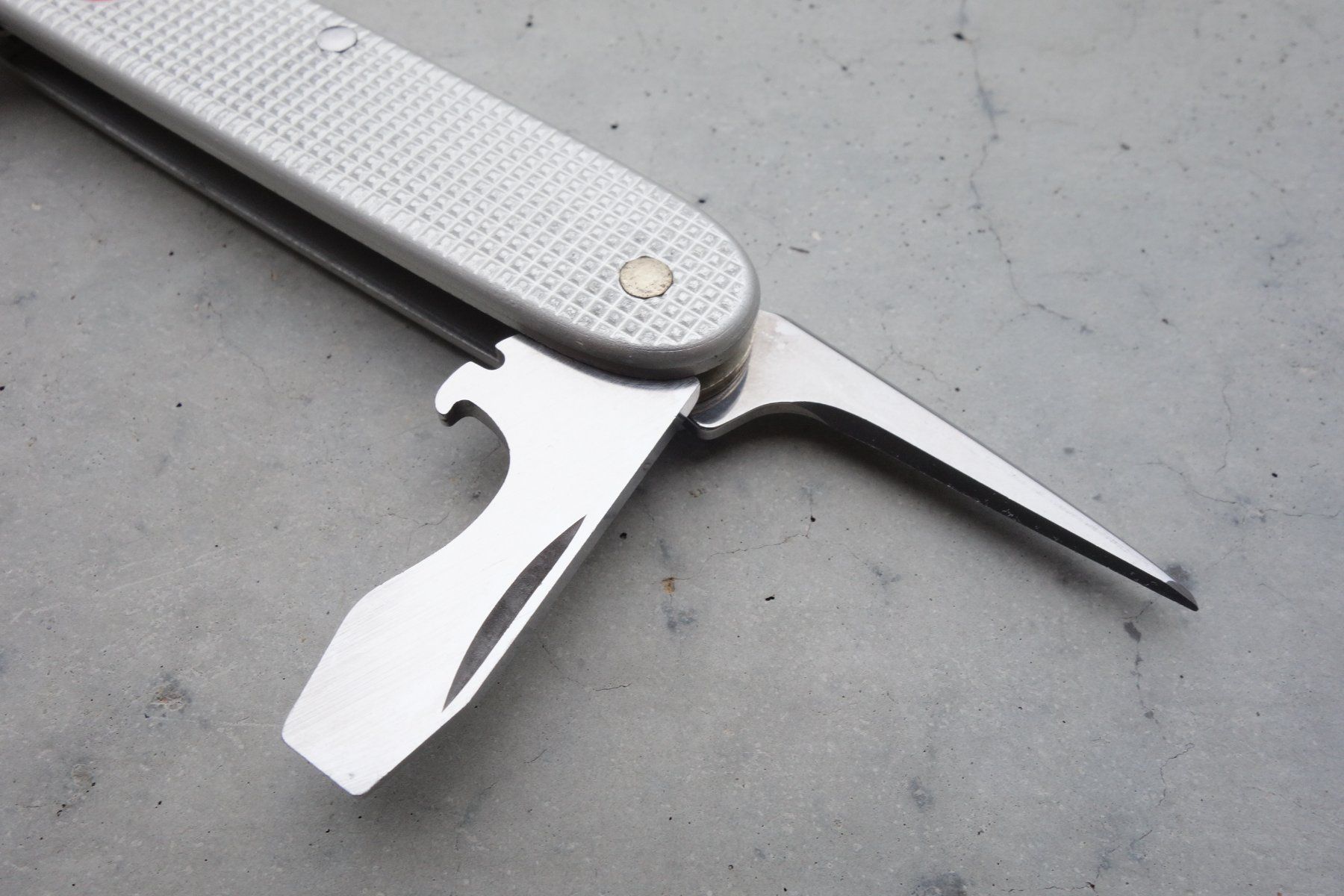 Victorinox Coltelli tascabile: Victorinox Soldatenmesser 93 – Usato da St. Gallen venduto da 8201 3