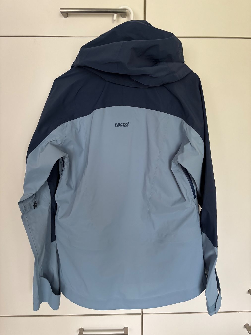 Decathlon Giacche: Veste de membrane imperméable comme neuve – Nuovo (secondo la descrizione) da La Tour-de-Trême venduto da ValGruyere 1