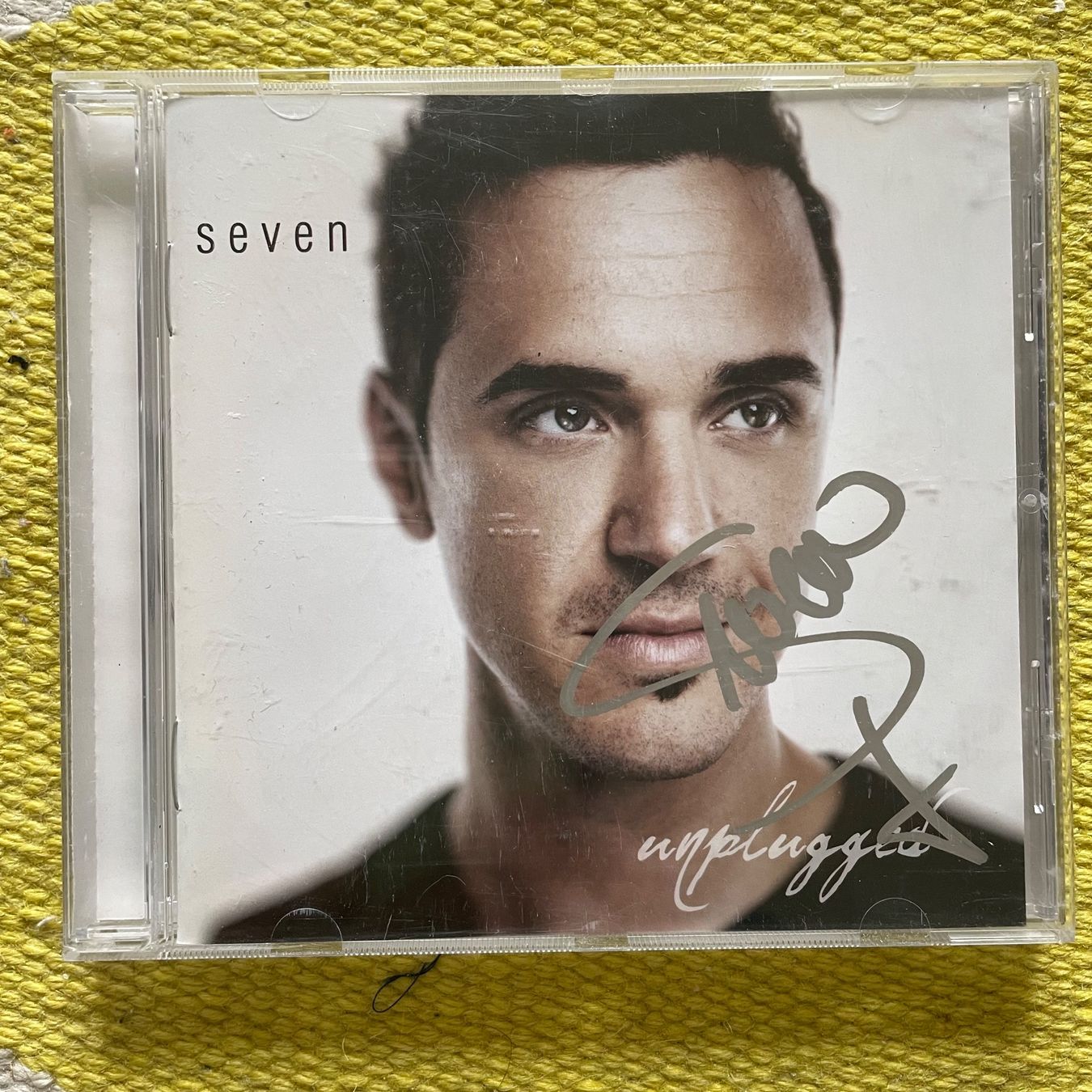 CD: SEVEN-MIT UNTERSCHRIFT UNPLUGGED – Usato da Rorschacherberg venduto da CD-Roli