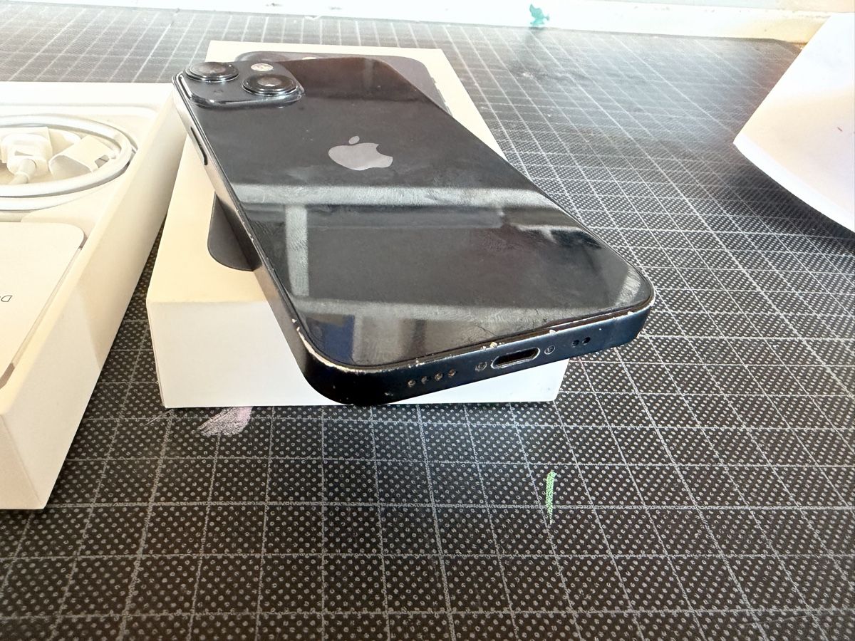Apple Portables: iPhone 13 Mini 256gb – D'occasion à diessenhofen par enoremah 1