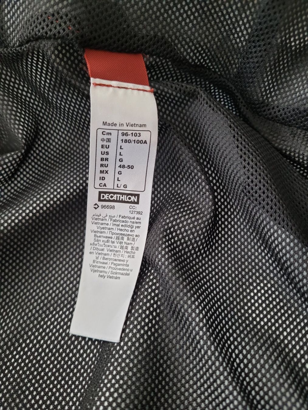 Decathlon Giacche: Jacke – Usato da Sevelen venduto da Motchi 2