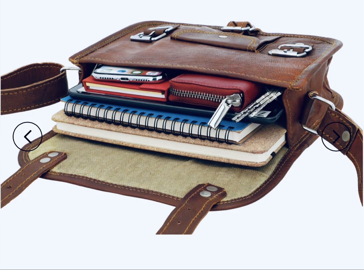 Borse da donna: Umhängetasche Vintage Leder – Nuovo e nell'imballaggio originale da Zollikofen venduto da AureusManus 1