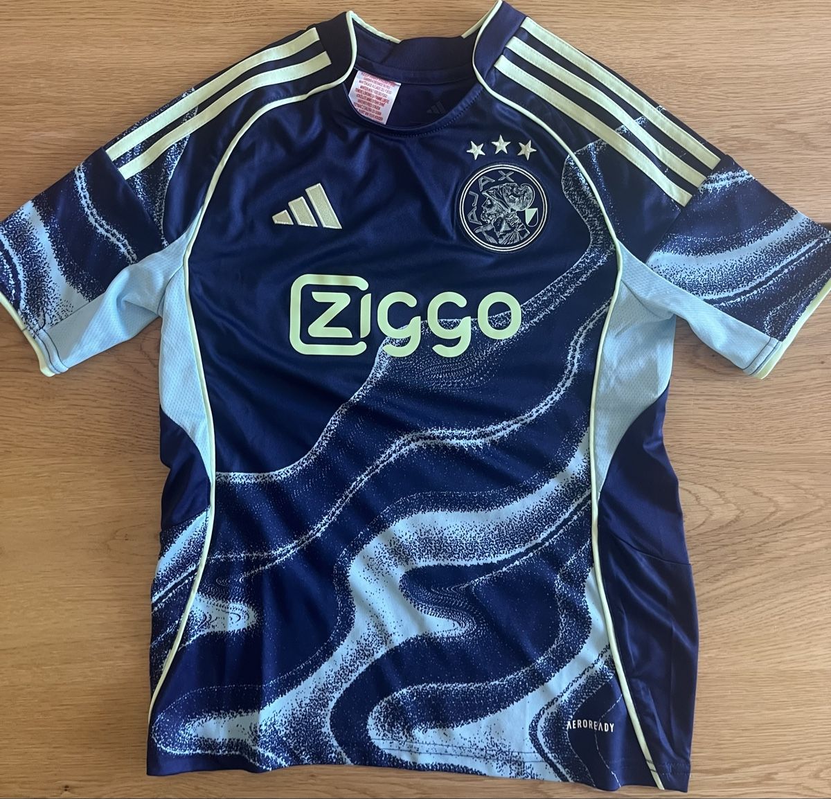 Adidas Trainer, Turnhosen & -trikots: Ajax Amsterdam Jersey Size 152 – Gebraucht aus Thalwil von janparuzel