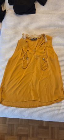 Elegantes Enzzo Top/Bluse in Senfgelb mit edler Spitze Gr. S