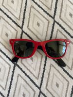 Lunettes de soleil Ray-Ban rouges  🕶️☀️