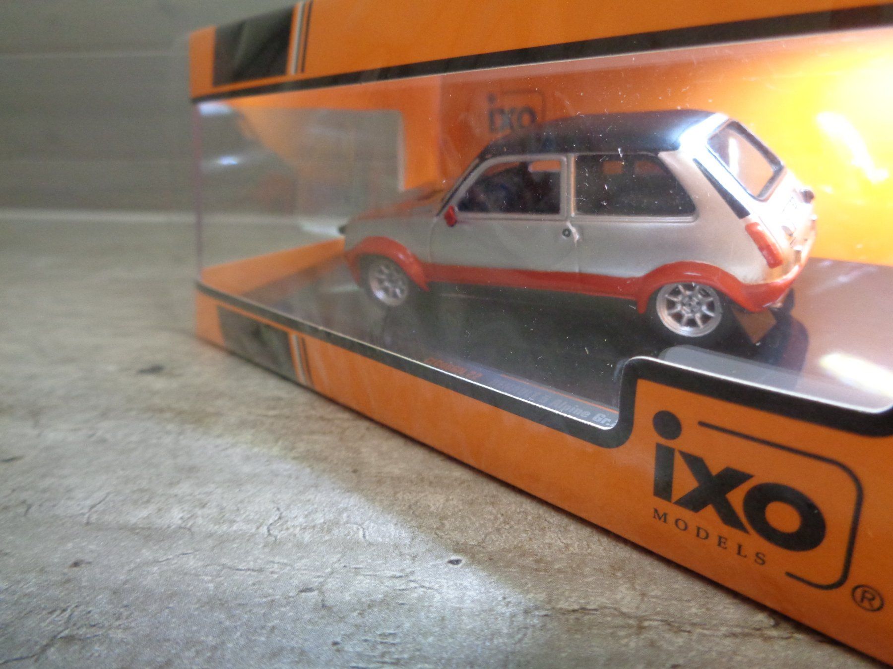 1/43 Spark 1983 Renault 5 Alpine Gr.2 #138 Rallye 1000 Pistes De Canjueres Didier Auriol Jean Yves Tussiot Car Model