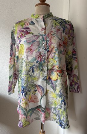 Chemisier SOMMERMANN fleurie taille 38 coton neuve
