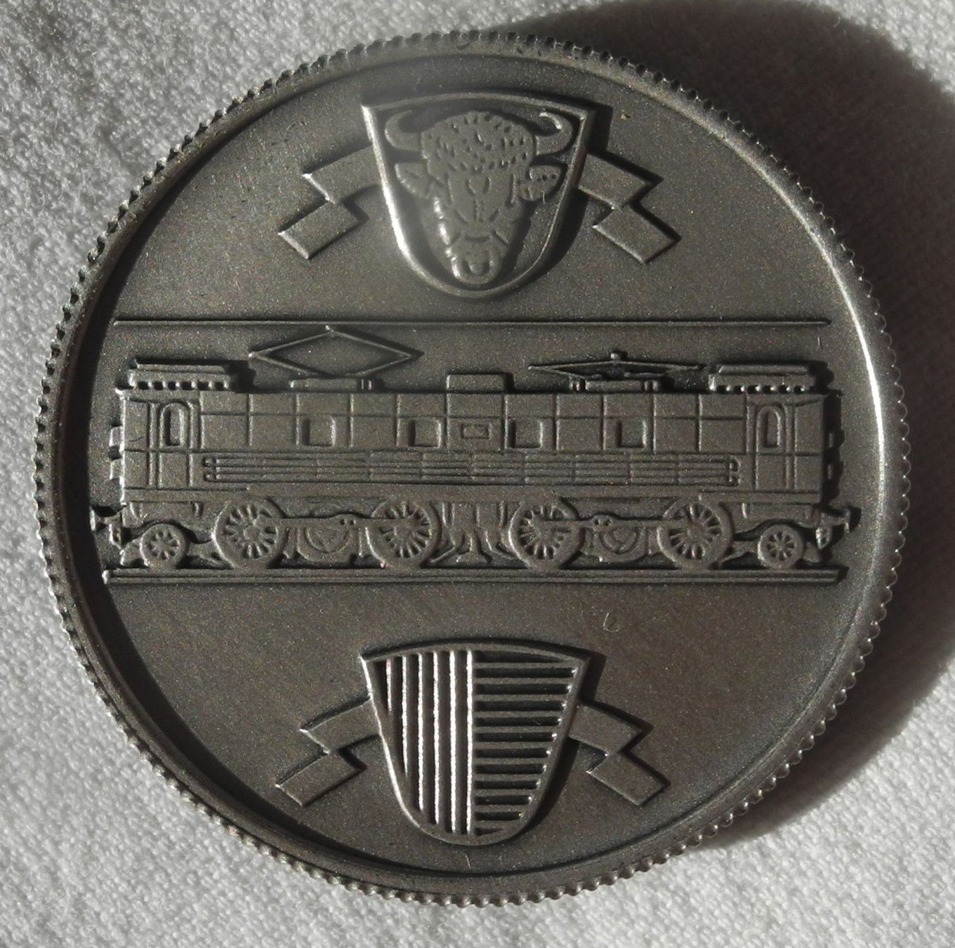 Medaglie: Gedenkmedaille Gotthardbahn 1920-1970 – Nuovo e nell'imballaggio originale da Niederried b. Kallnach venduto da hanatim 1