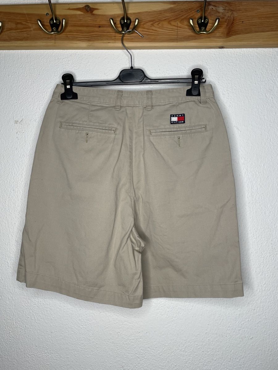 Tommy Hilfiger Pantaloni: Shorts Tommy Halfiger – Usato da Capolago venduto da LA.BOTTEGA 1