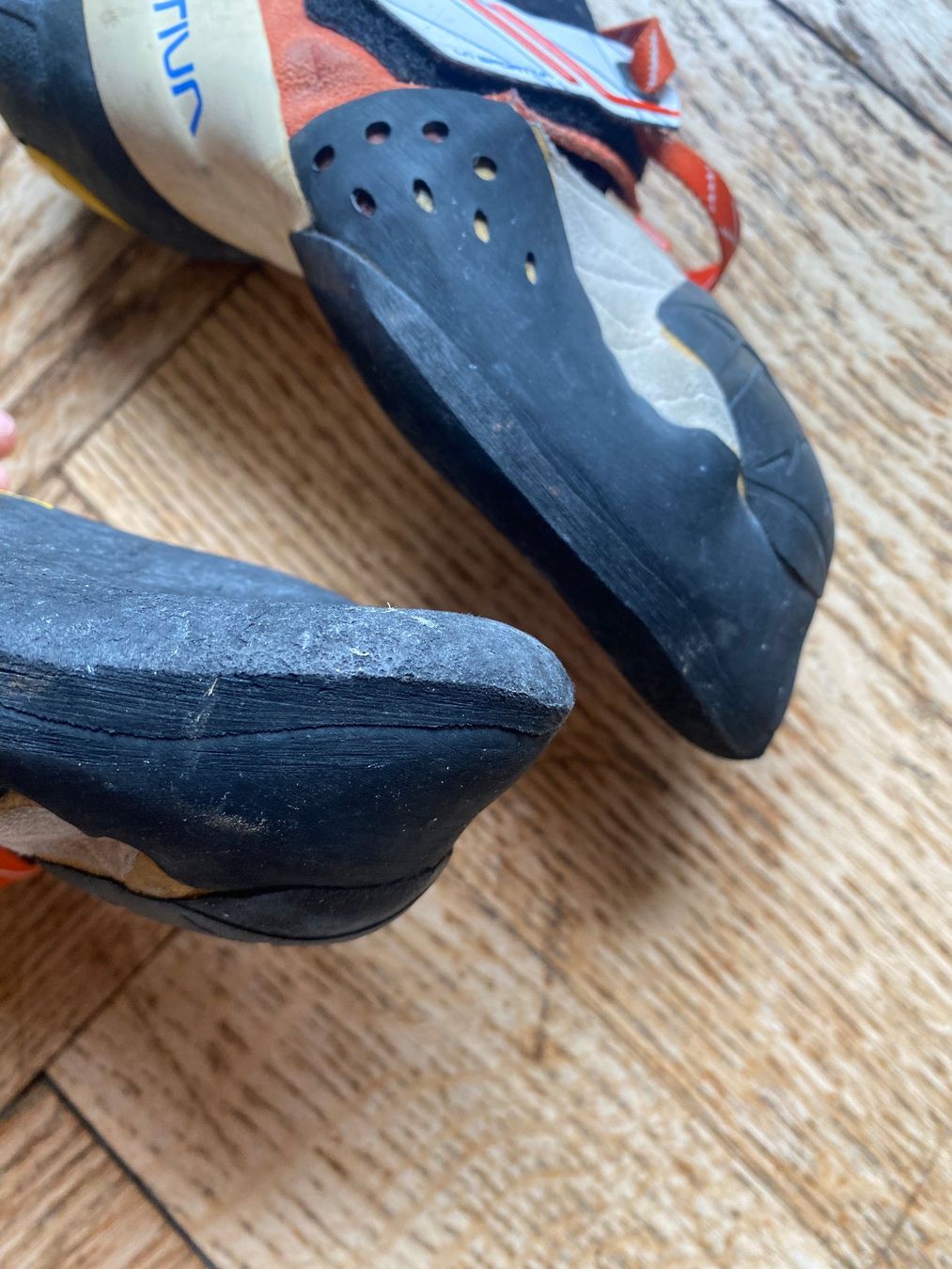 La Sportiva Herrenschuhe: La Sportiva Solution 37 1/2 – Gebraucht aus Bern von fra_p7fb 2
