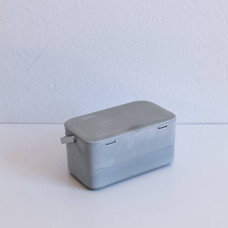 Brabantia Poubelles: Brabantia | Komposteimer / Compost Bin | 1.8 L grau – D'occasion à Zürich par maja.renn