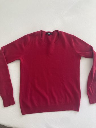 Pullover Uniqlo Kaschmir rot Grösse M guter Zustand