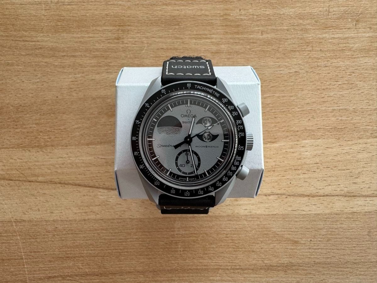 Swatch Montres: Moonswatch MISSION TO EARTHPHASE – Neuf (Voir description) à Jona par davidoff88 1