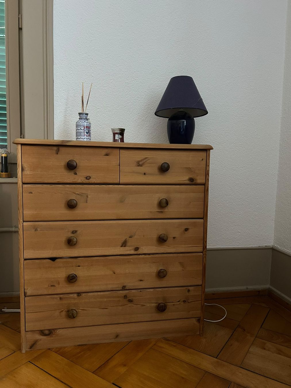Cassettiere: Commode en bois pin 6 tiroirs bon état – Usato da Biel/Bienne venduto da ala_g5ph 1