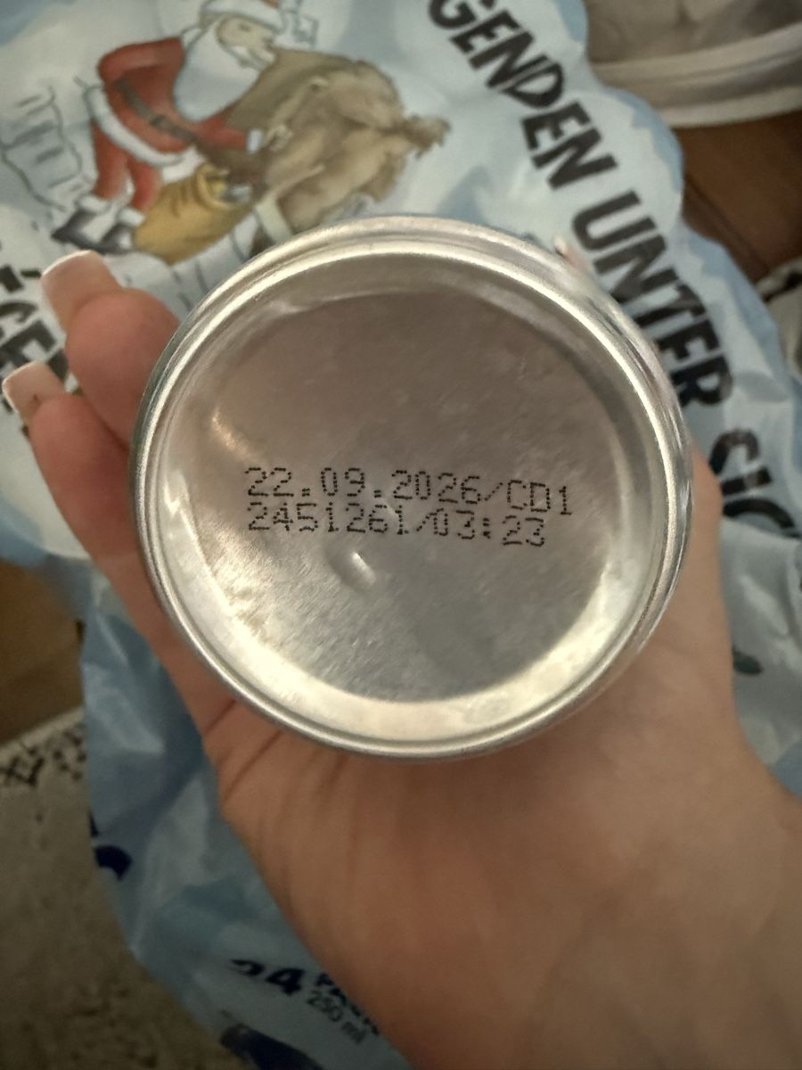Red Bull Aliments & Spécialités: Redbull Gletschereis 9 Stück – Neuf avec emballage d'origine à Wilen b. Wil par ati_t8wb 2