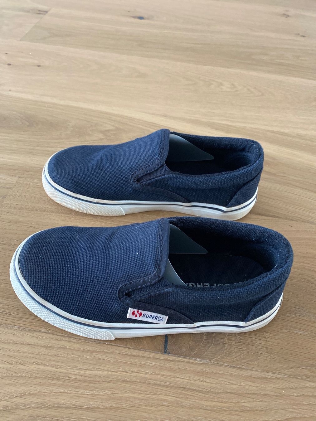 Superga Schuhe für Jungen: Superga Turnschuhe Grösse 29 – Gebraucht aus Bolligen von Noeggeli10 1