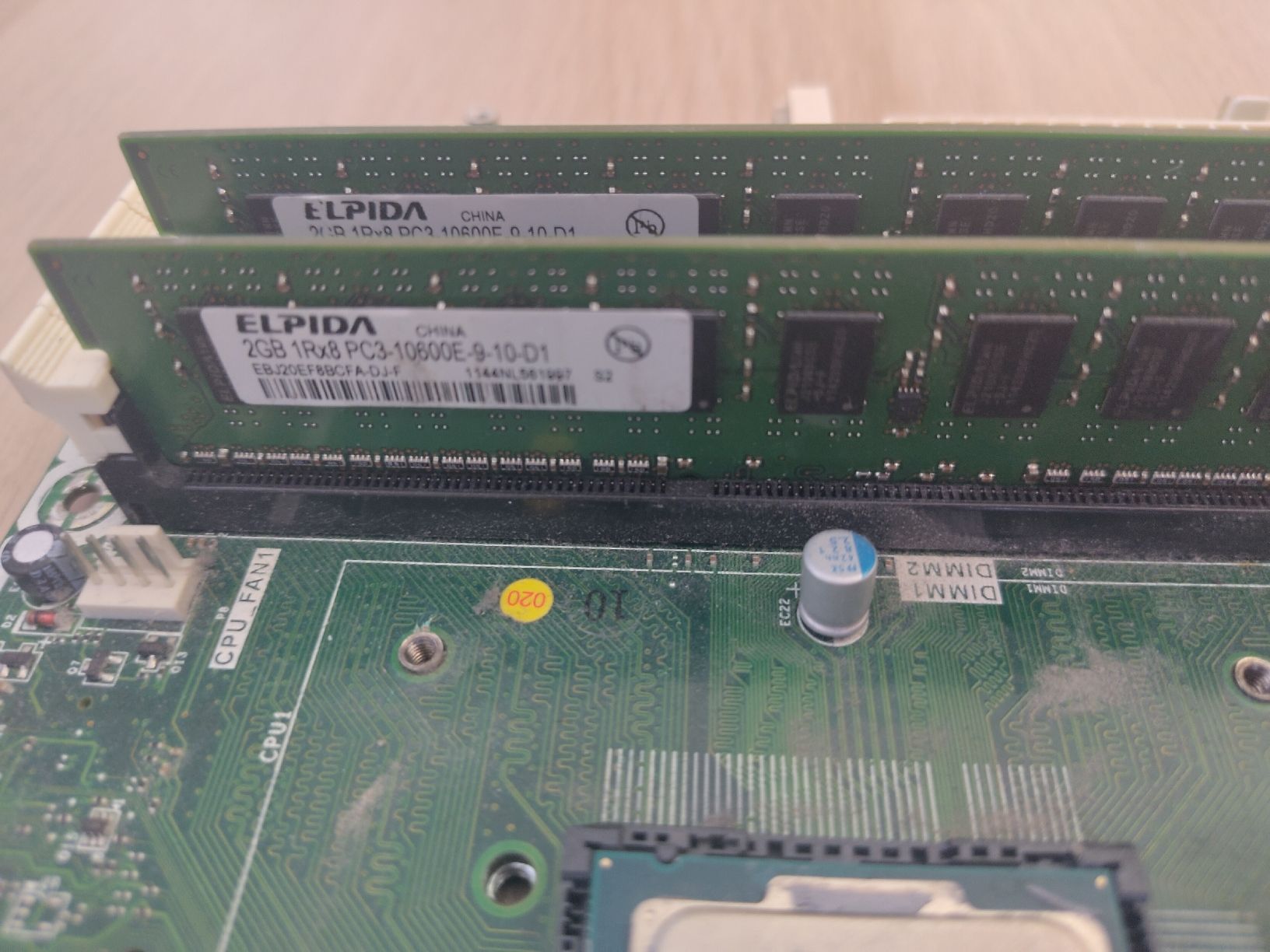 Intel Mainboards: MS 7826 + I7 4750 + 4gb RAM – Defekt aus Rüeggisberg von NoahEliaHiltbrunner 2