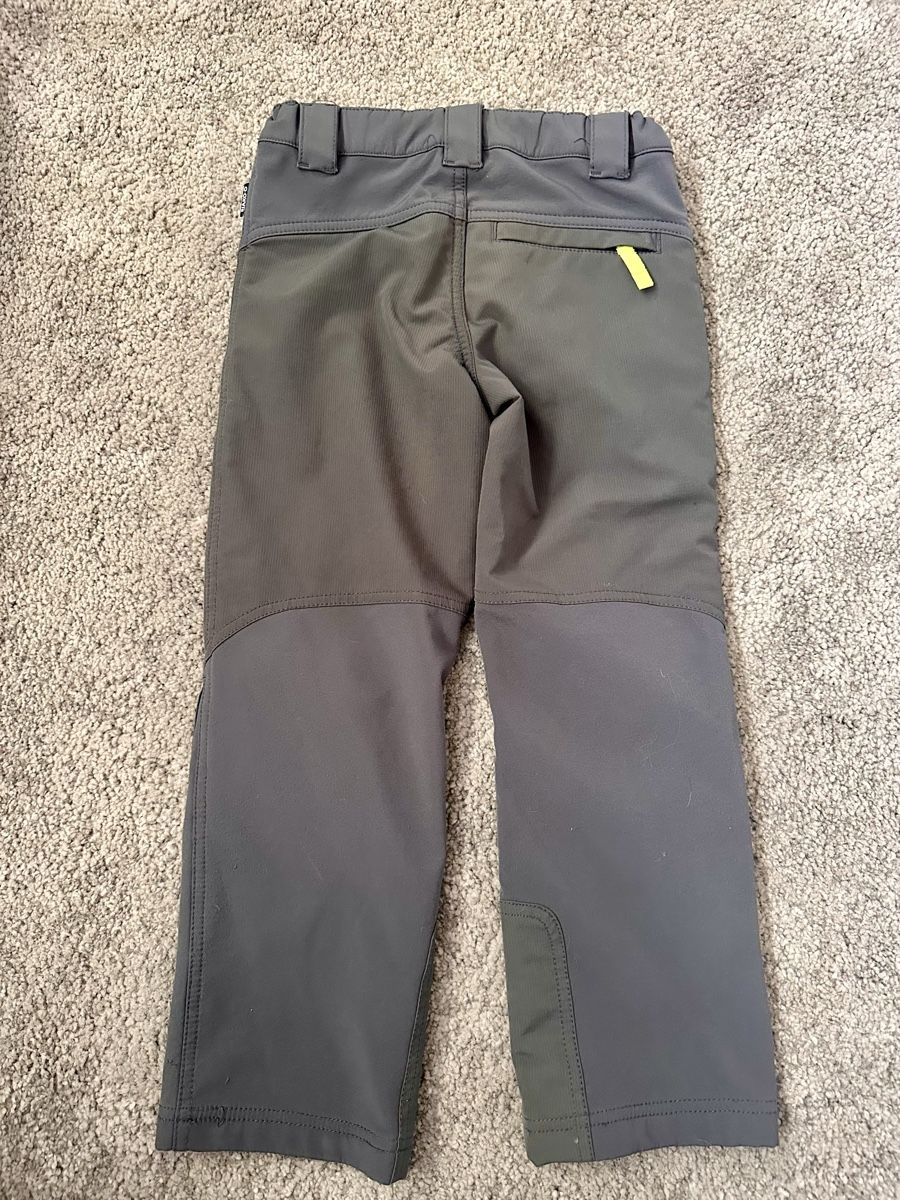 Jako-O Pantaloni: Jako-O Softshellhose Grösse 122 – Usato da Treiten venduto da Joy84 1