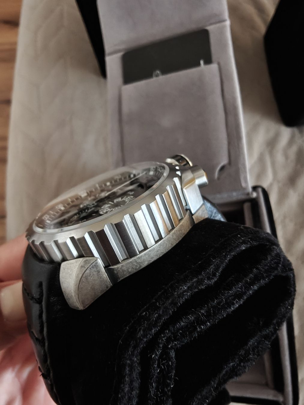 Bomberg Orologi: Montre Bomberg Bolt 68 neuf – Nuovo (secondo la descrizione) da Delémont venduto da man_gpn6 1