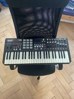 AKAI MPK 49 Midi keyboard | no power! 