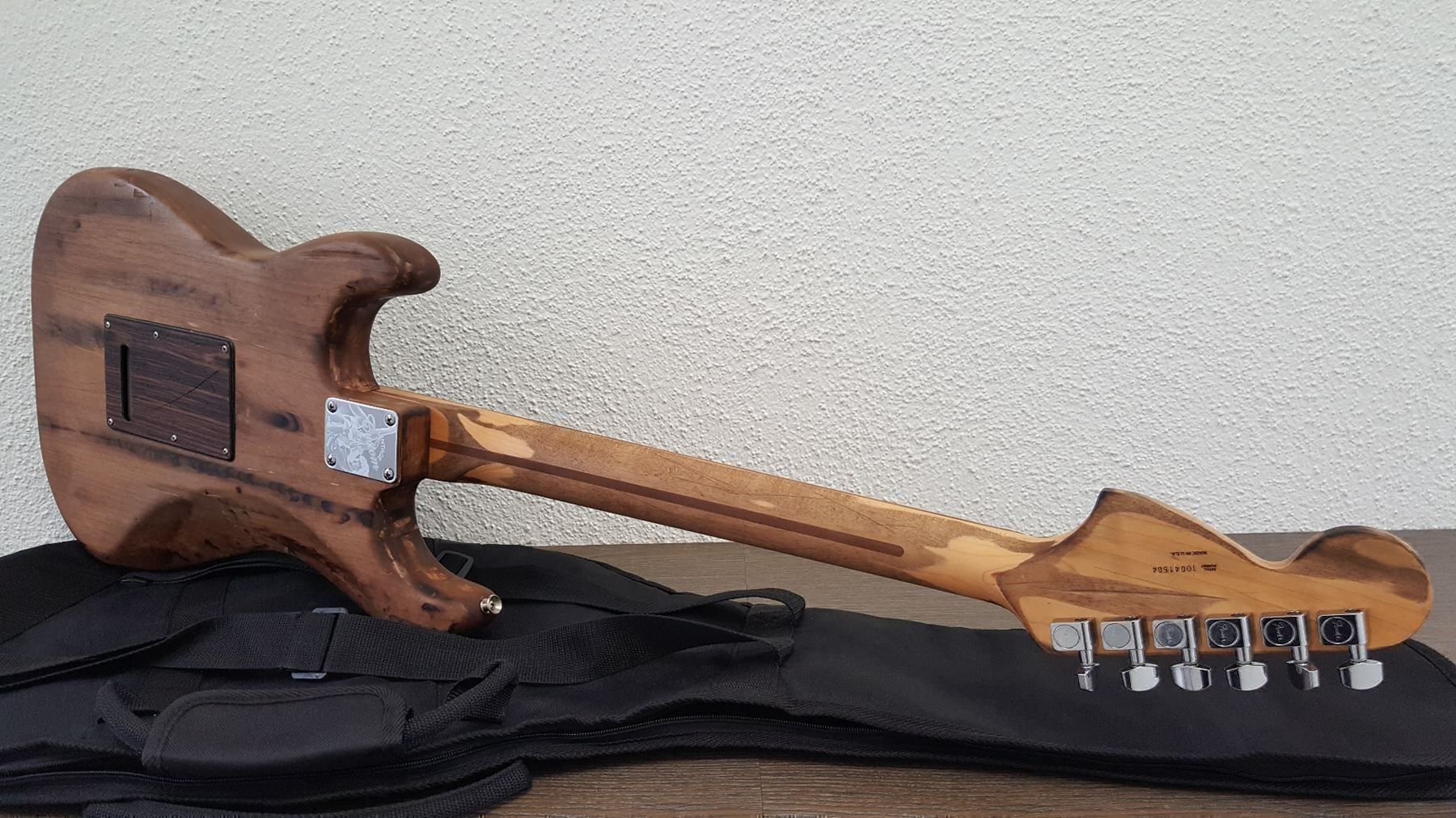 Fender Strumenti musicali: fender USA 2010 e-gitare Unikat frisch ab service – Usato da Glattbrugg venduto da Swissmusik 4