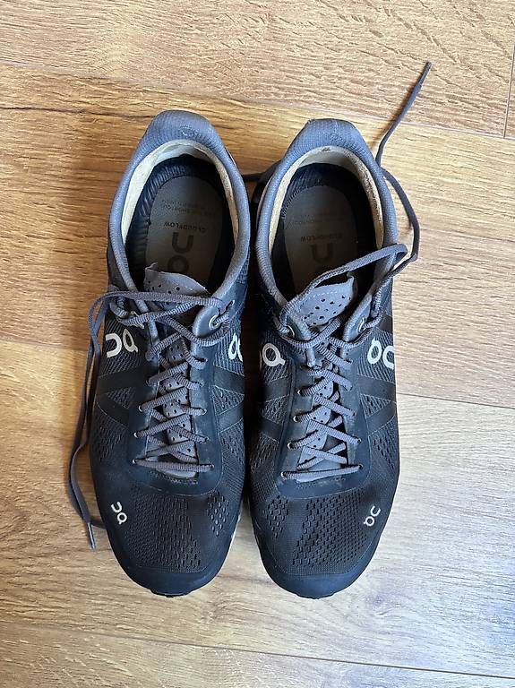 Scarpe da uomo: On Schuhe Grösse 42.5 – Usato da Rupperswil venduto da az5_x87v 3