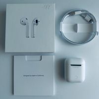 Original Apple AirPods 2 Kopfhörer Wireless Lightning Kabel