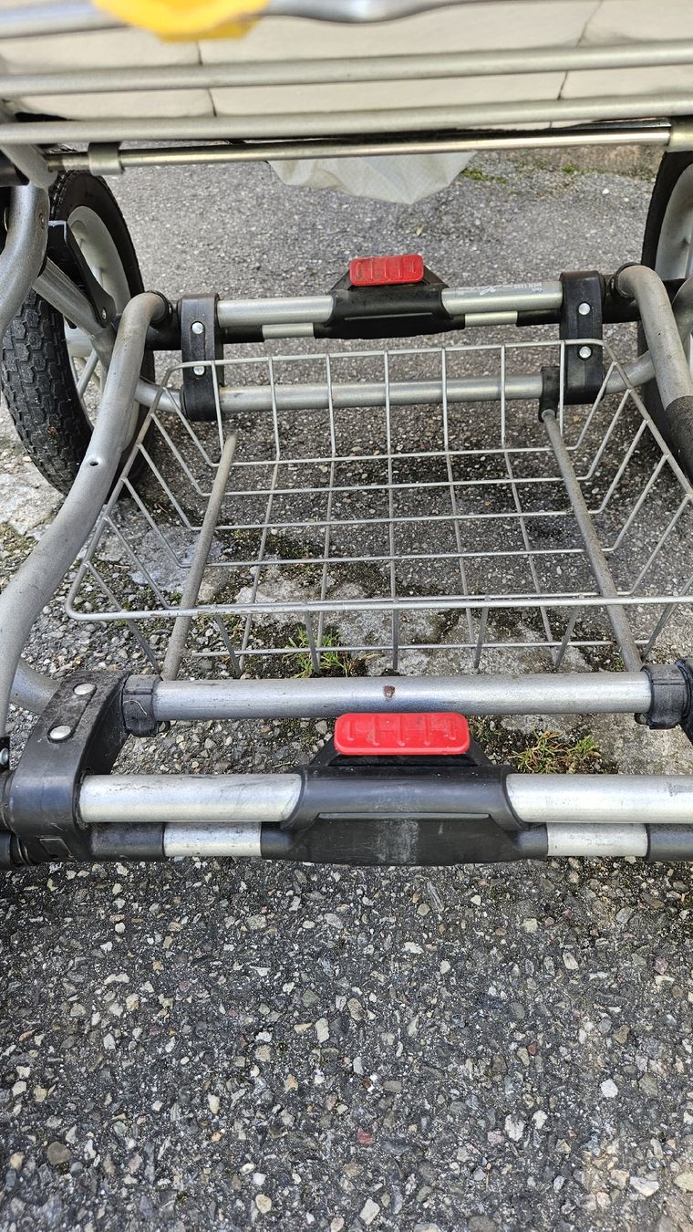 Hartan Carrozzine: Hartan Kinderwagen – Usato da Ettingen venduto da samiba 8