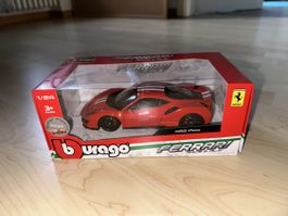 1:24 Ferrari 488 Pista