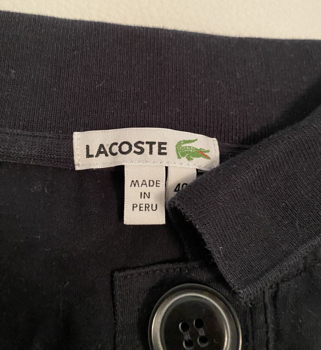 Lacoste T-shirt: Lacoste  Tshirt 🌸 – Usato da Opfikon venduto da Luis144 4